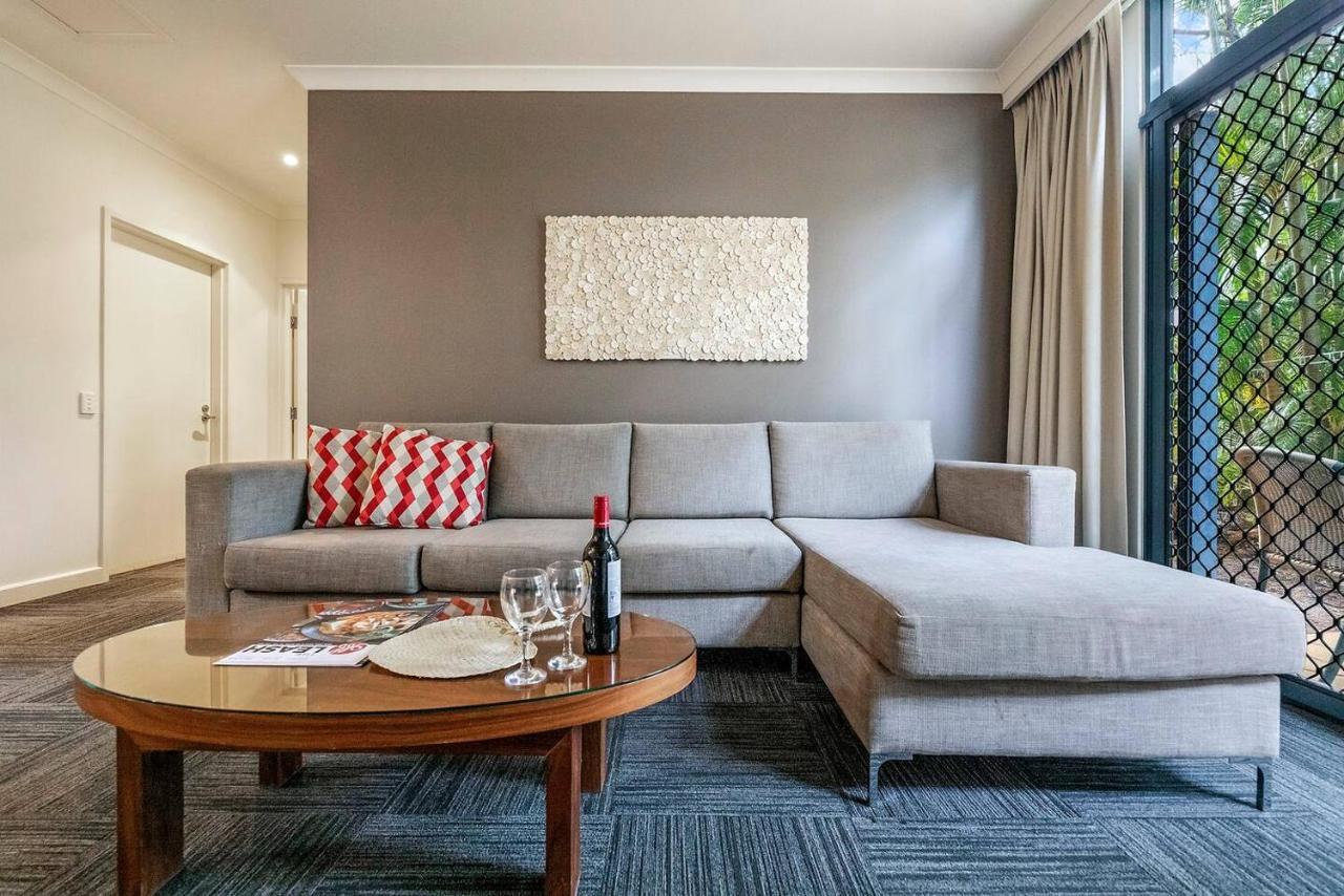 Harbourside Pool Escape With Leafy Alfresco Patio Apartment Darwin